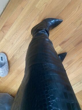 bebe Black Croc-Embossed Pointed Knee Boots